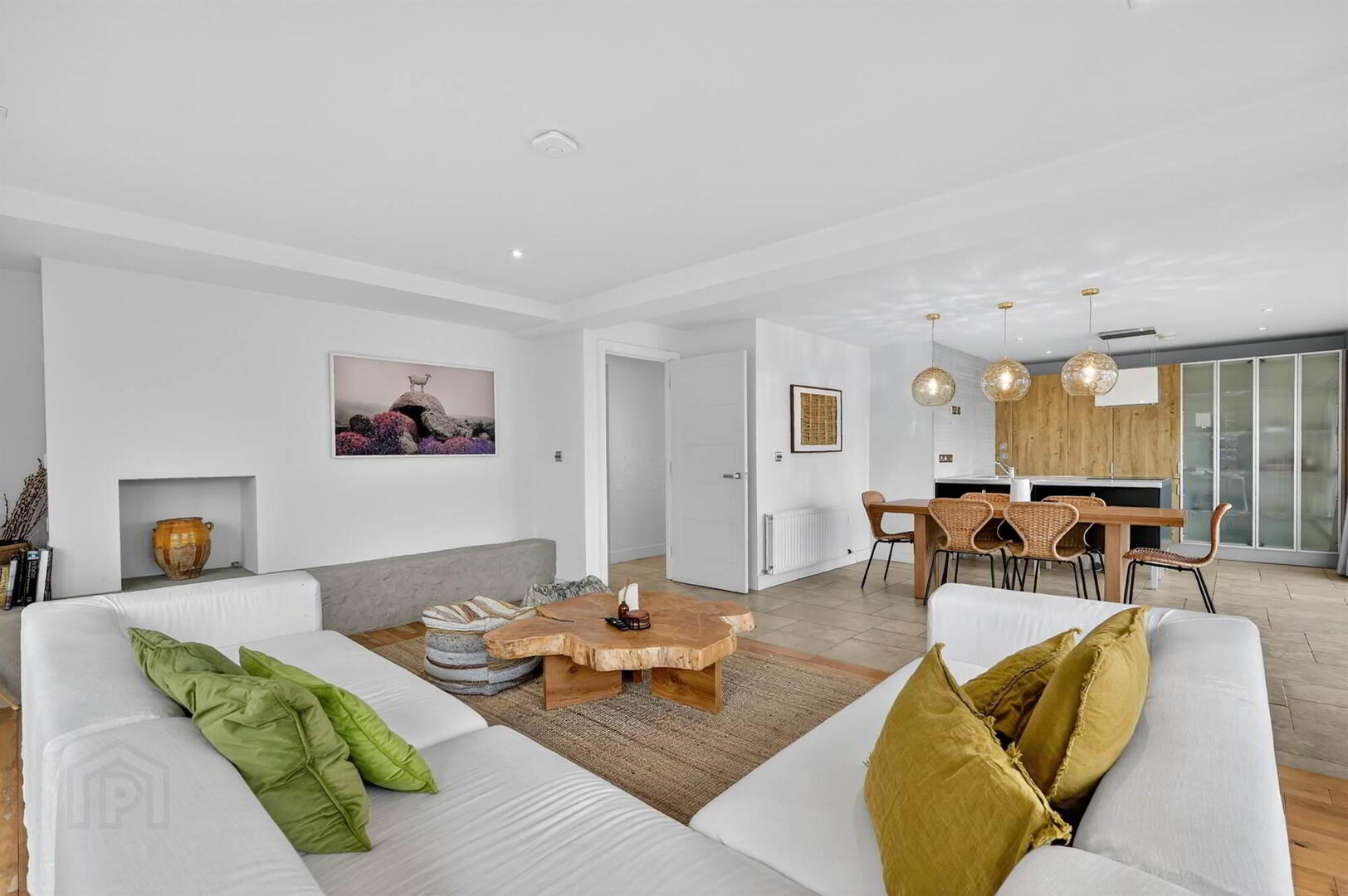 20 Shaftesbury Court 6 of 16