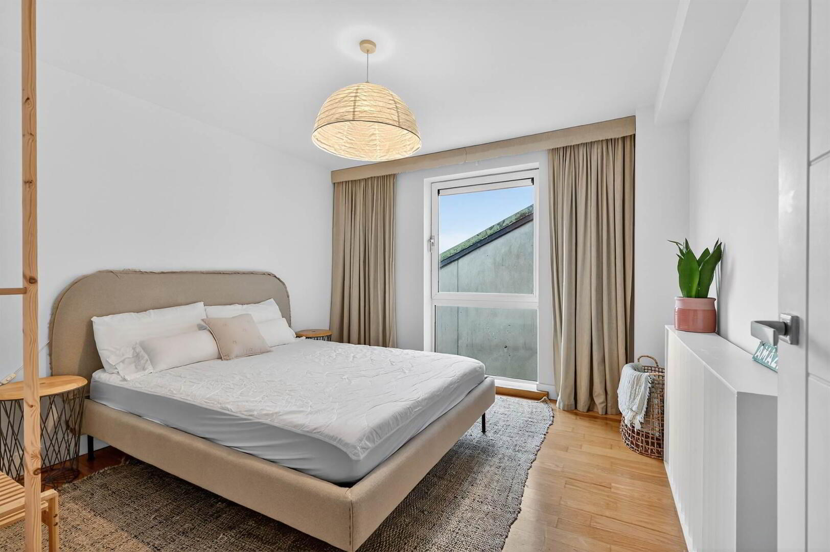 20 Shaftesbury Court 14 of 16