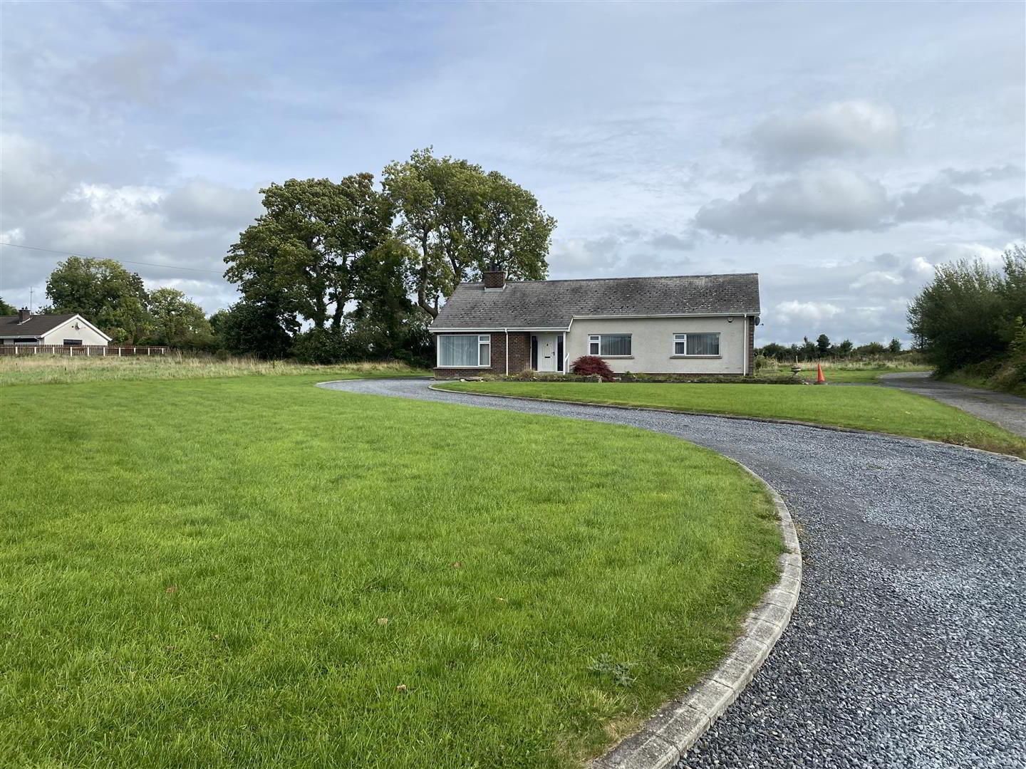 227 Tandragee Road 1 of 26