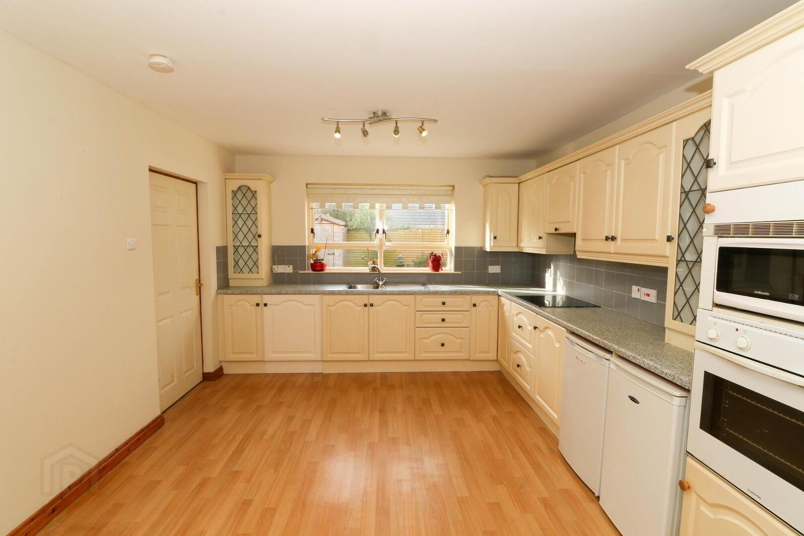 5 Tullybrannigan Way 10 of 29