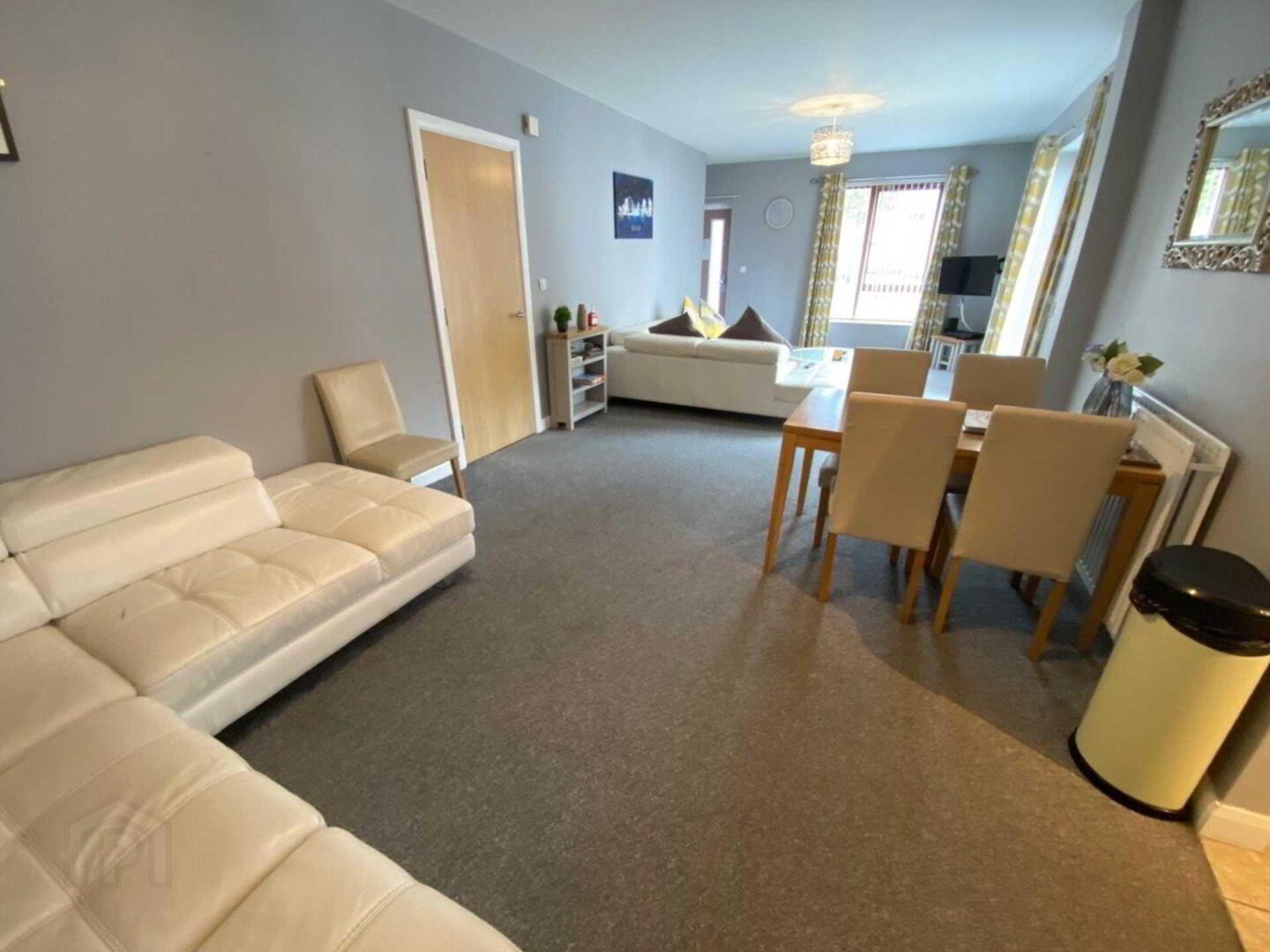 Apt 1, Templemore Avenue 8 of 16