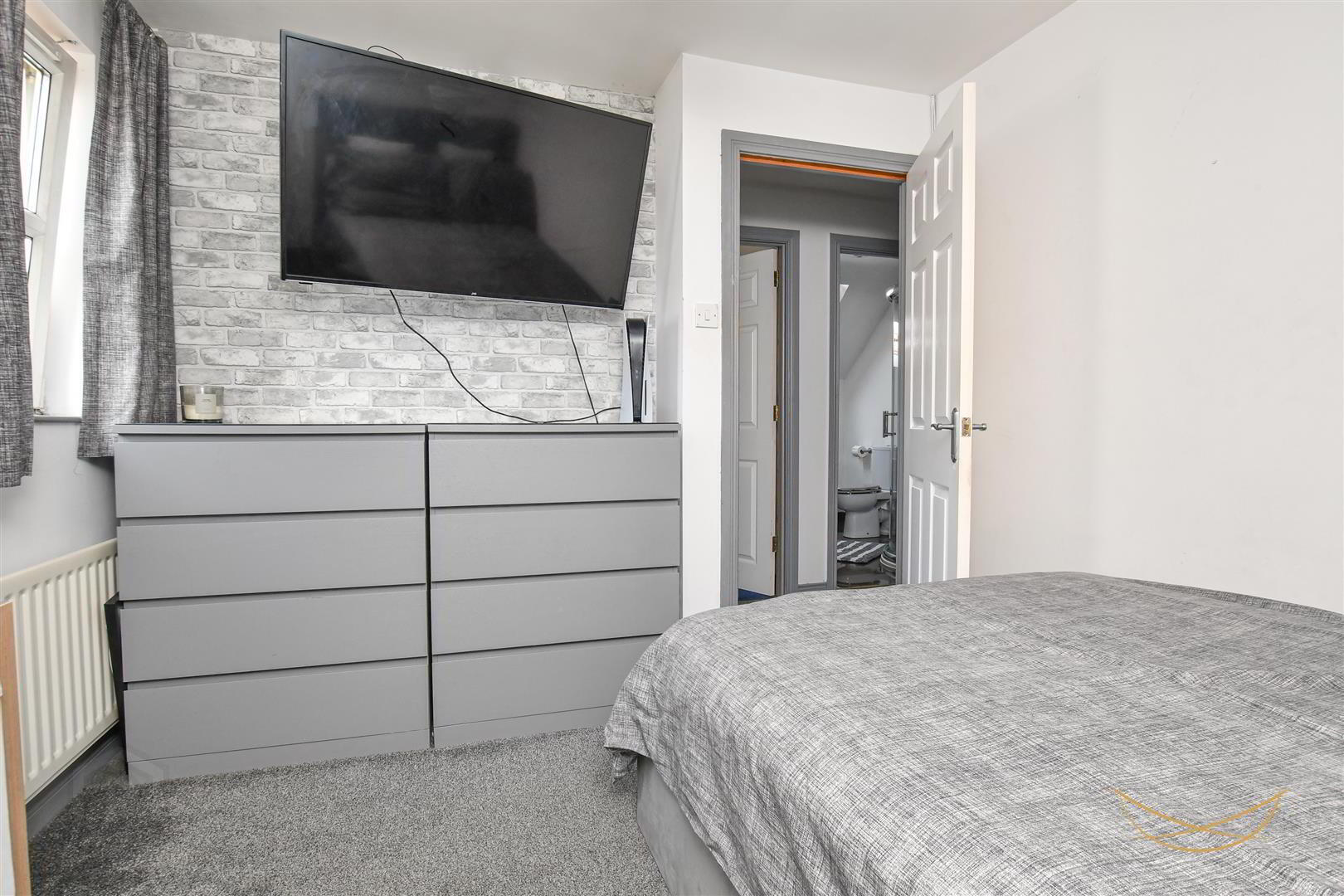35 Huntingdale Court 33 of 43