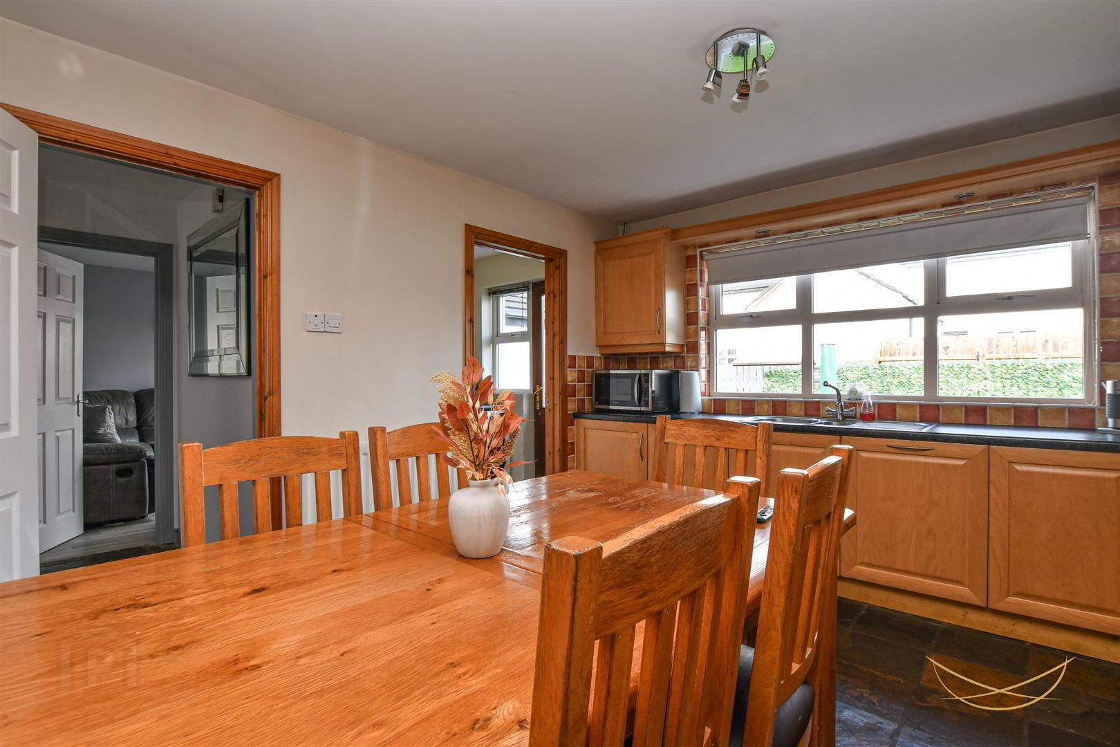 35 Huntingdale Court 12 of 43
