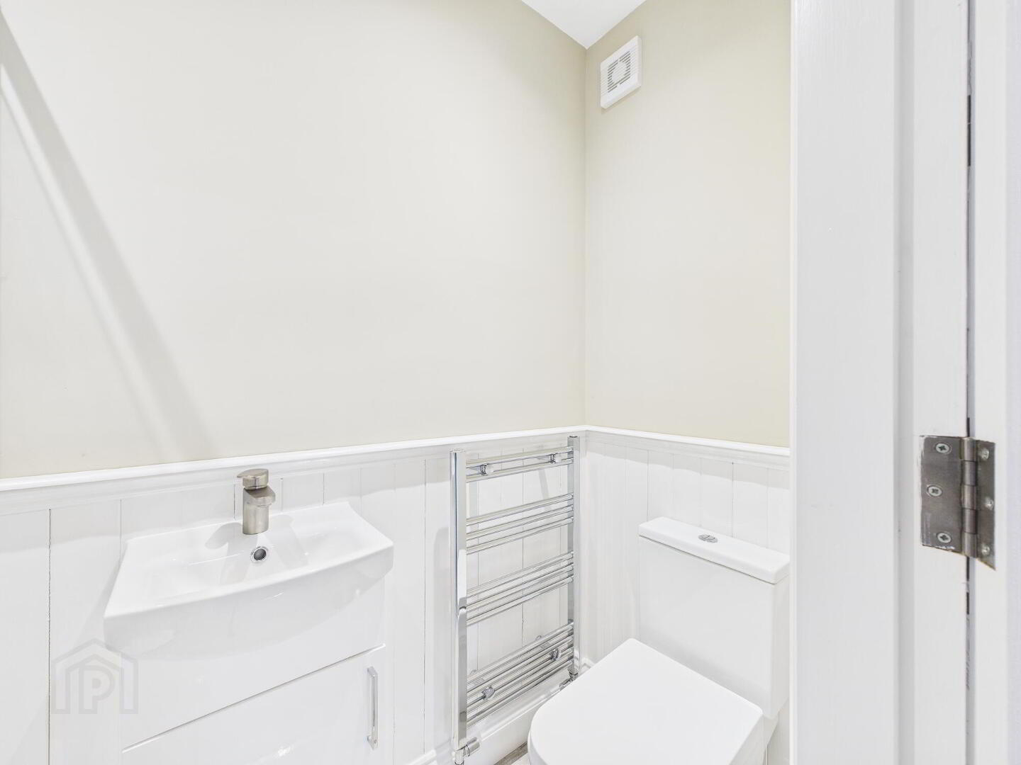 3 Kincora Mews 21 of 27