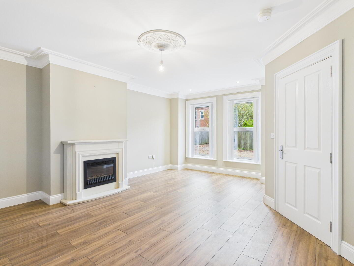 3 Kincora Mews 9 of 27
