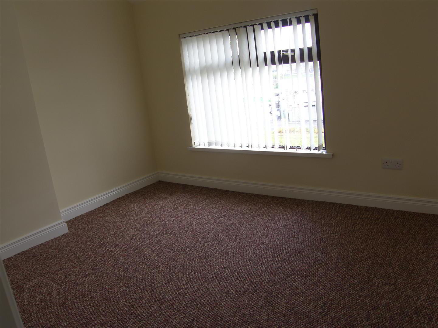 27 Demesne Avenue 5 of 10