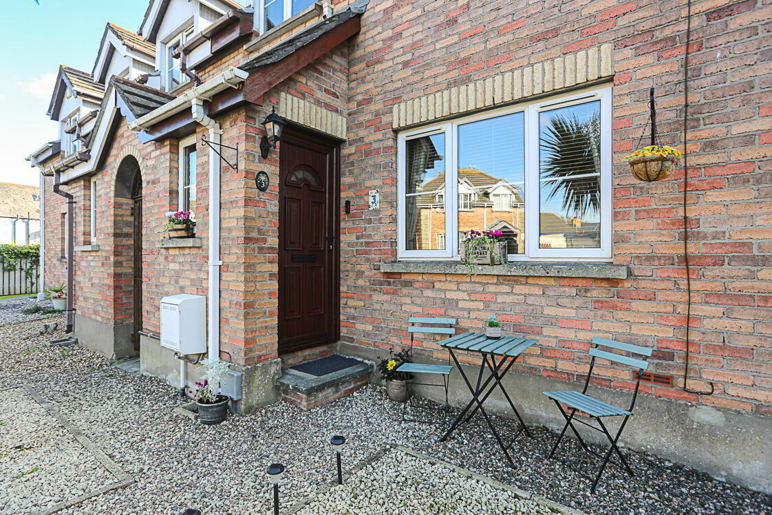 3 Jubilee Cottages 2 of 35