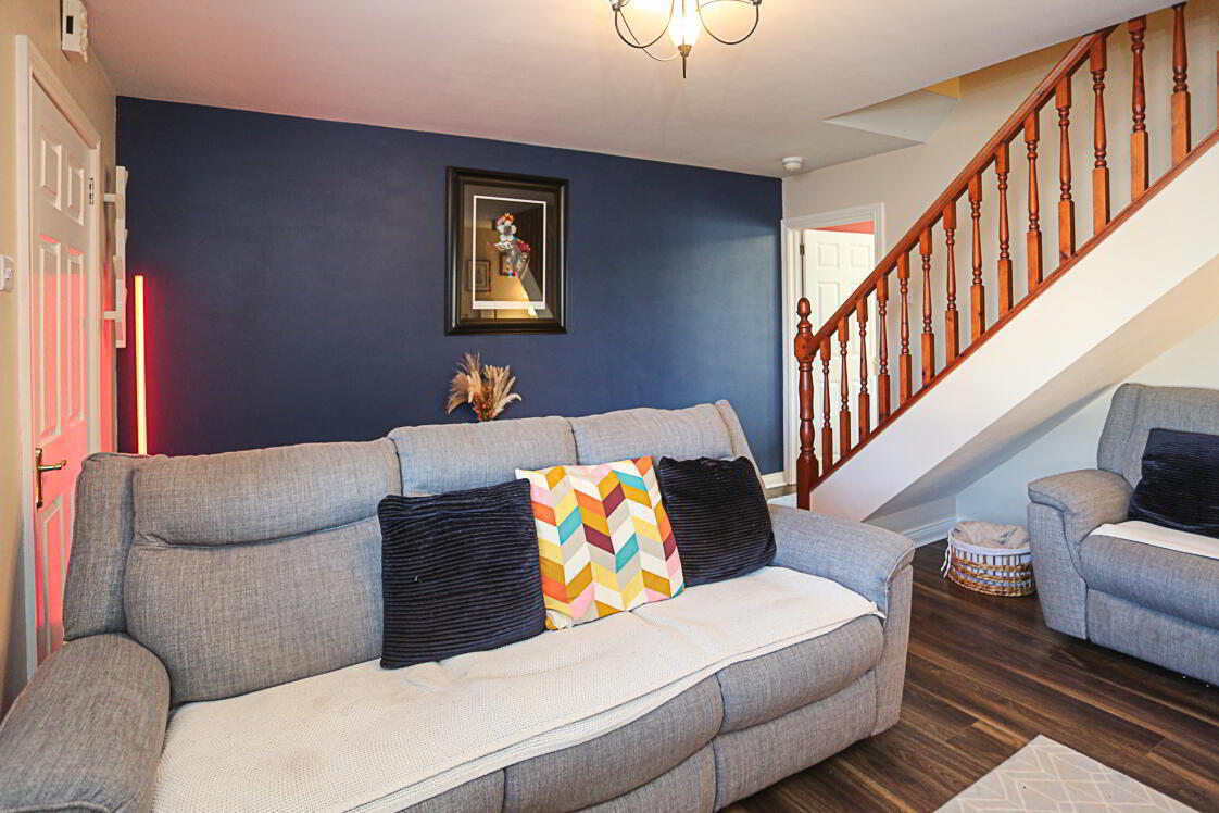 3 Jubilee Cottages 4 of 35
