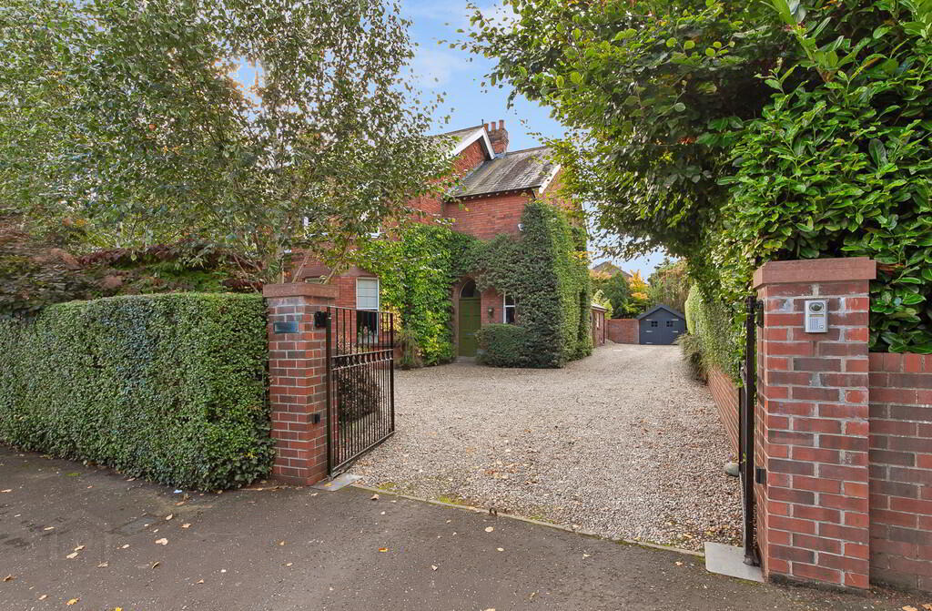 21 Deramore Park 53 of 67