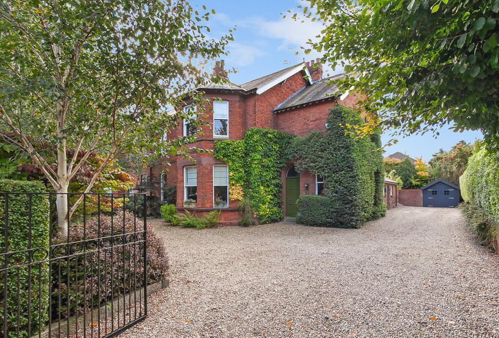 21 Deramore Park 54 of 67