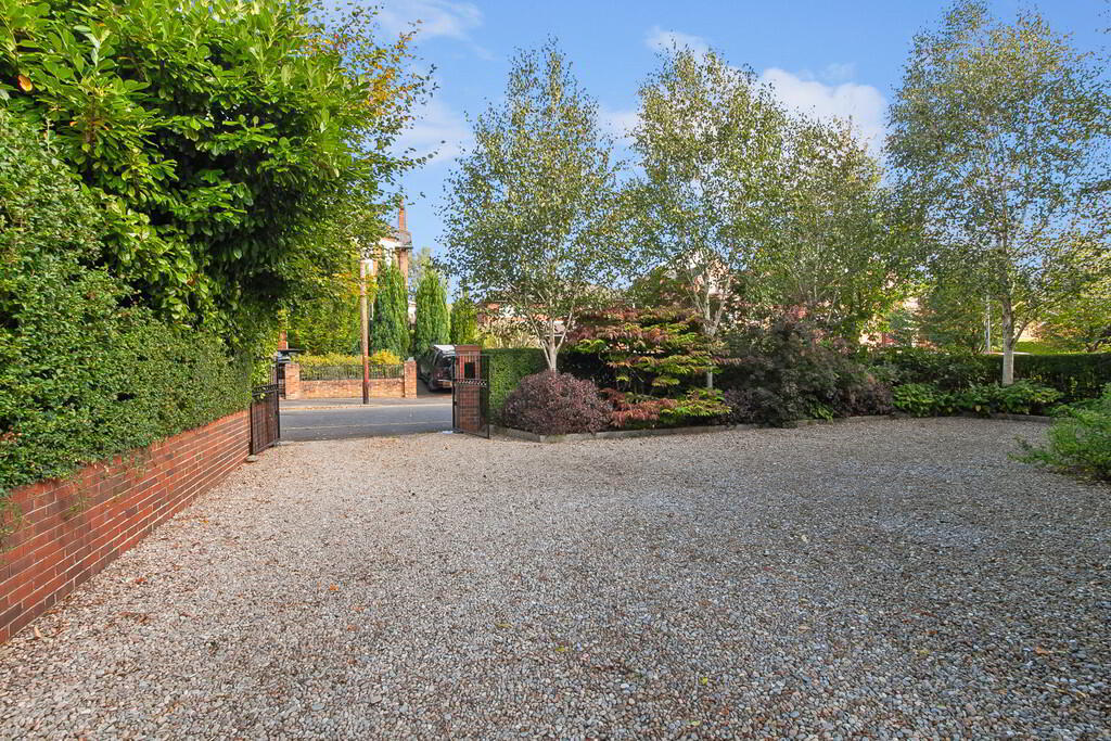21 Deramore Park 56 of 67