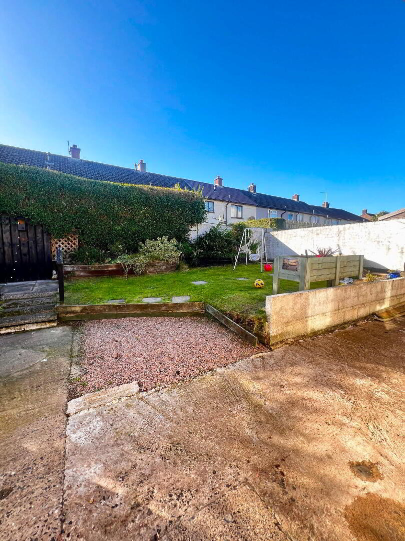 8 Carneal Close 15 of 16