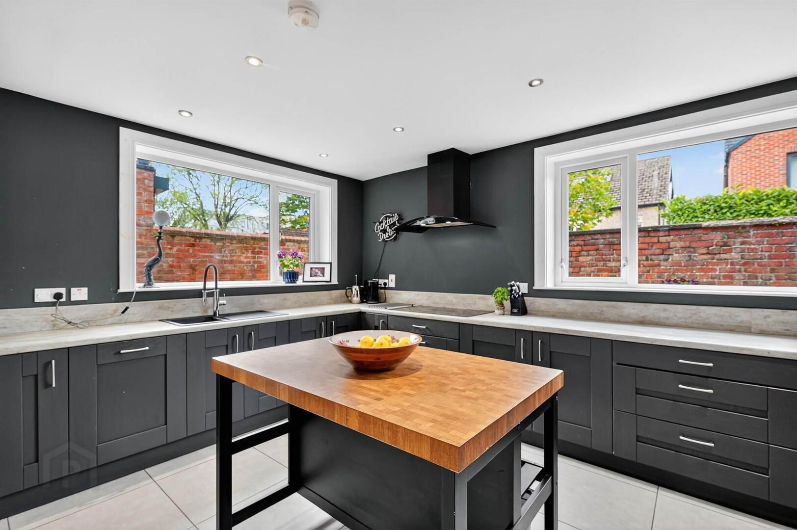 16 St Judes Avenue 18 of 54