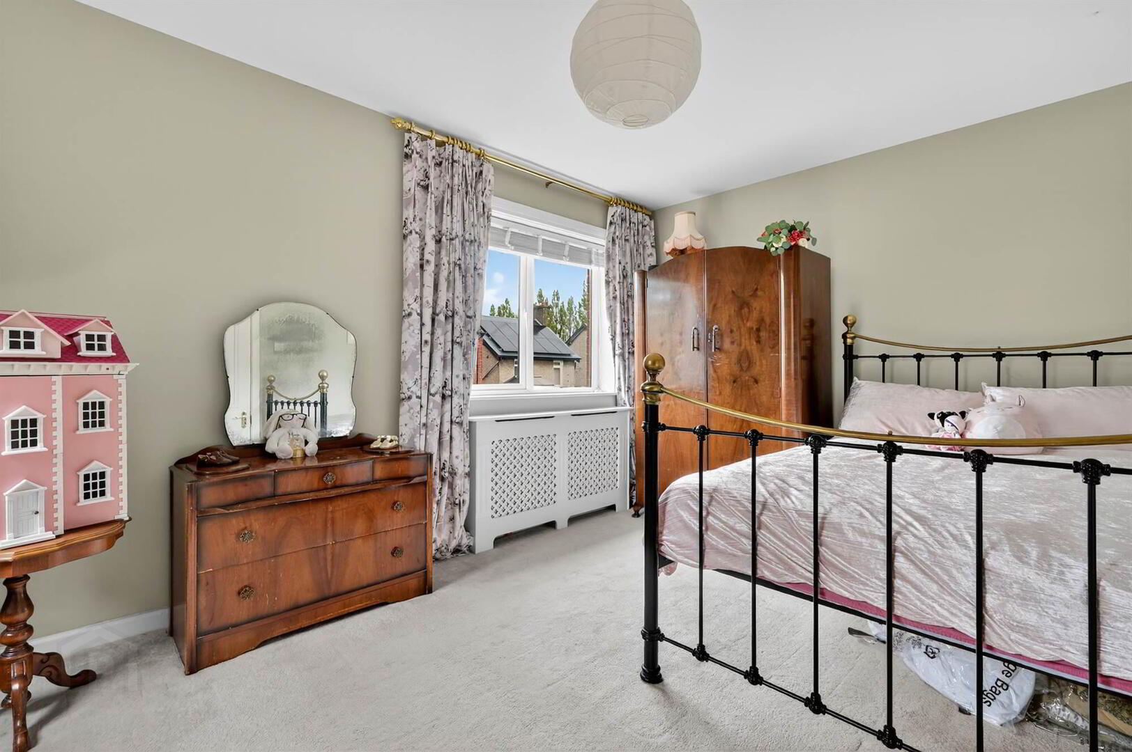 16 St Judes Avenue 40 of 54