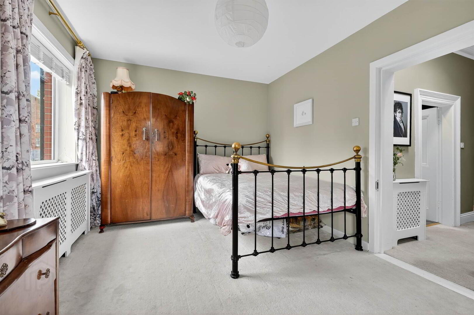 16 St Judes Avenue 41 of 54