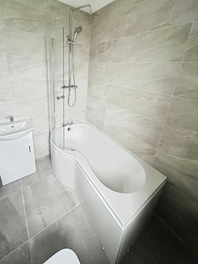 16 Benmore Drive 10 of 11