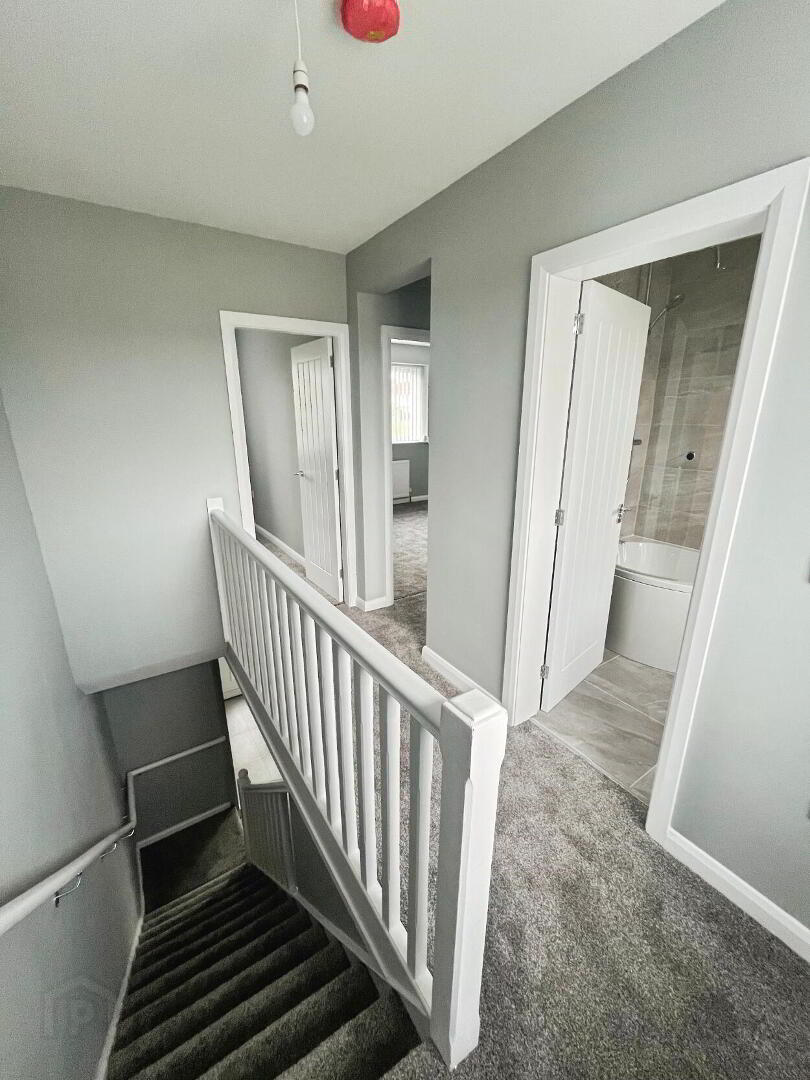 16 Benmore Drive 5 of 11