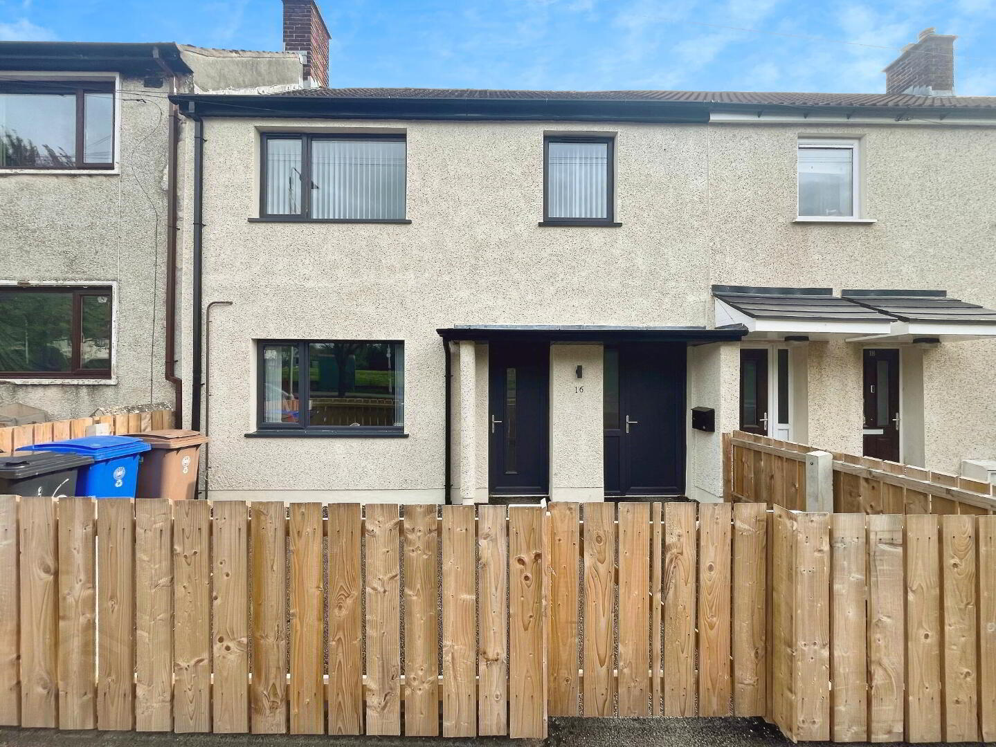 16 Benmore Drive 1 of 11
