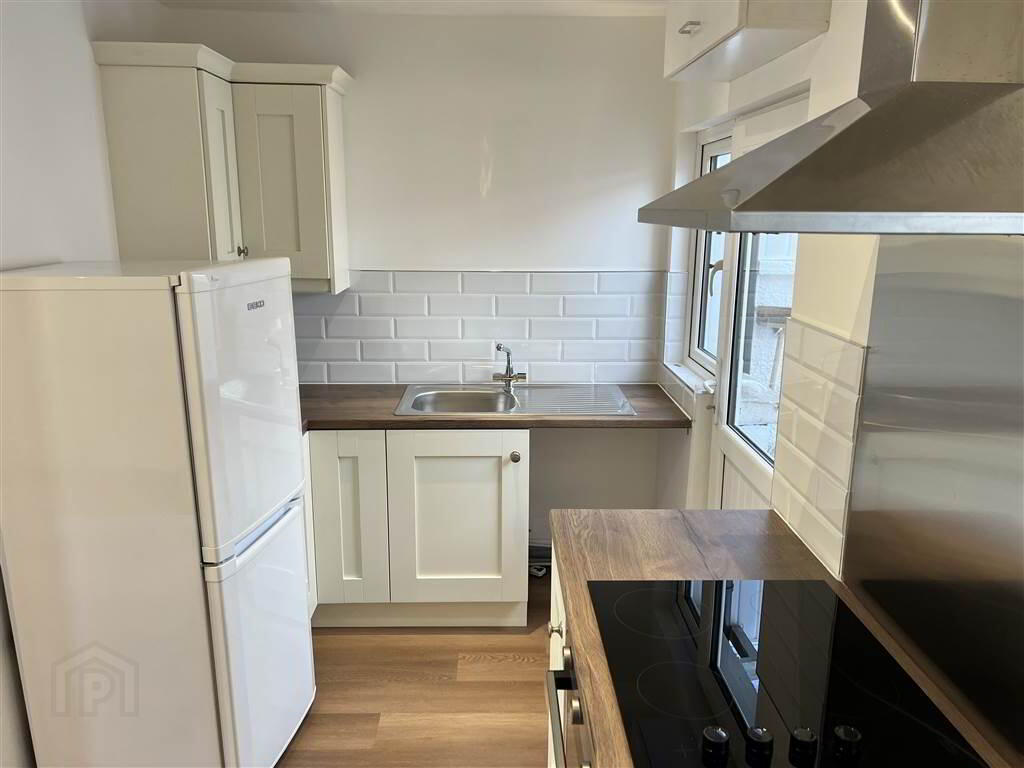 118 Scrabo Road 8 of 17