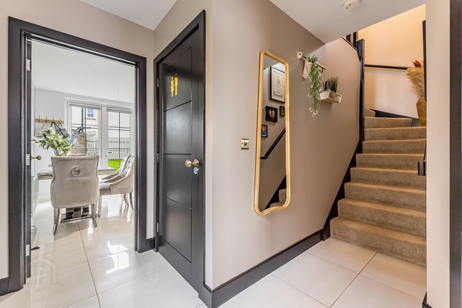 38 Rocklyn Crescent 5 of 39