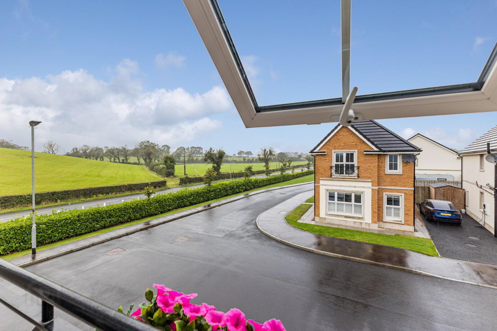 38 Rocklyn Crescent 25 of 39