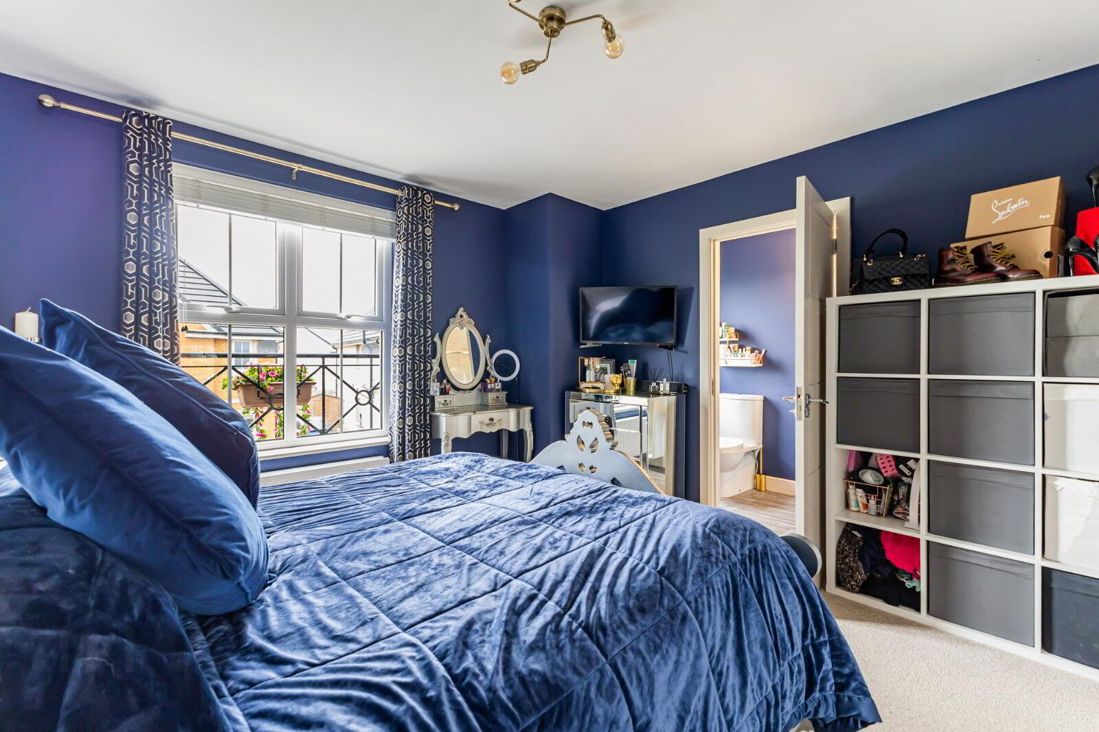 38 Rocklyn Crescent 24 of 39