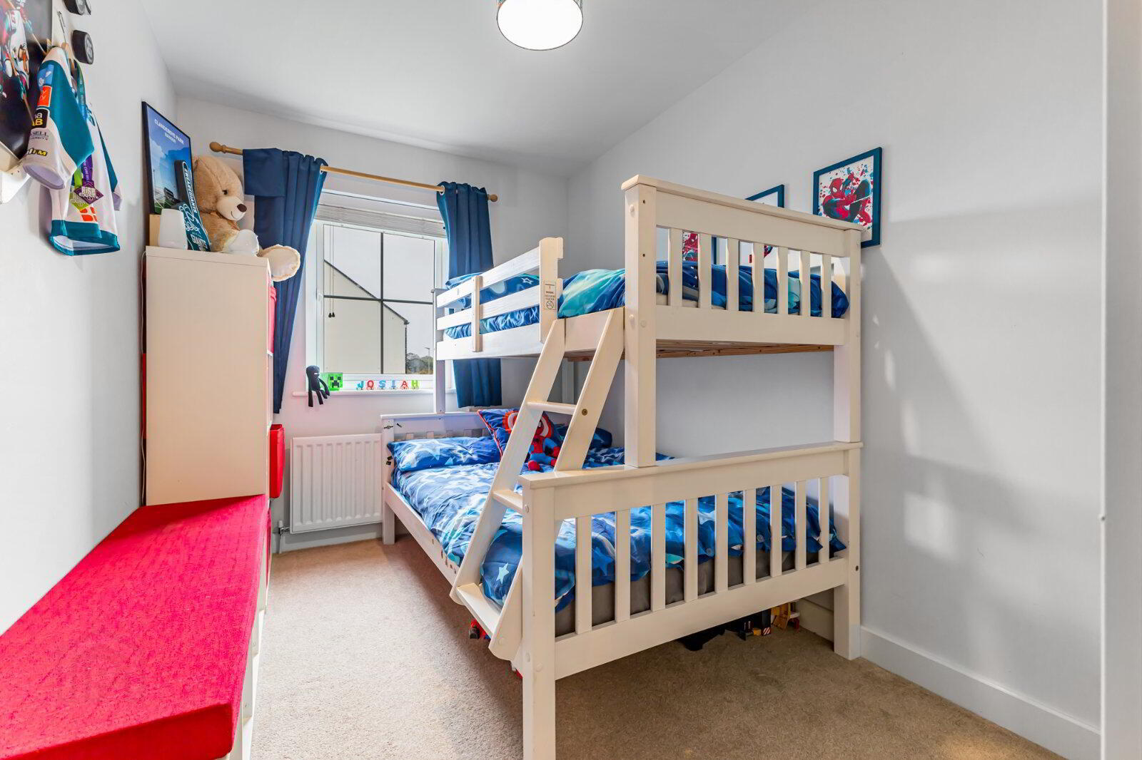 38 Rocklyn Crescent 29 of 39