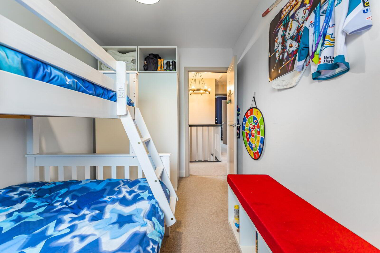 38 Rocklyn Crescent 30 of 39