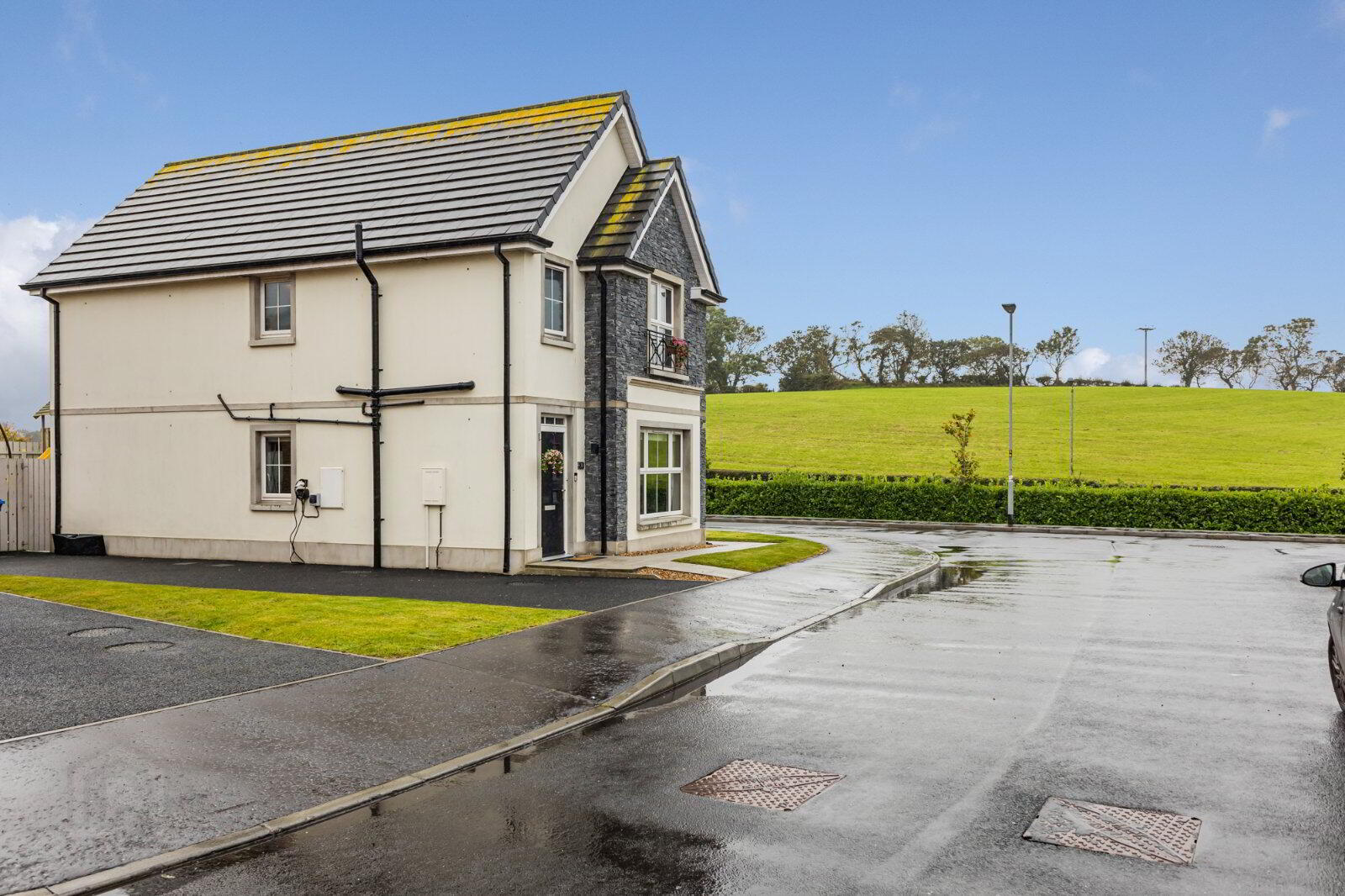 38 Rocklyn Crescent 38 of 39
