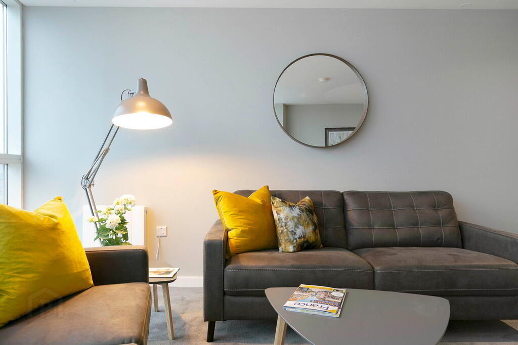 8-06 Obel, 62 Donegall Quay 2 of 8