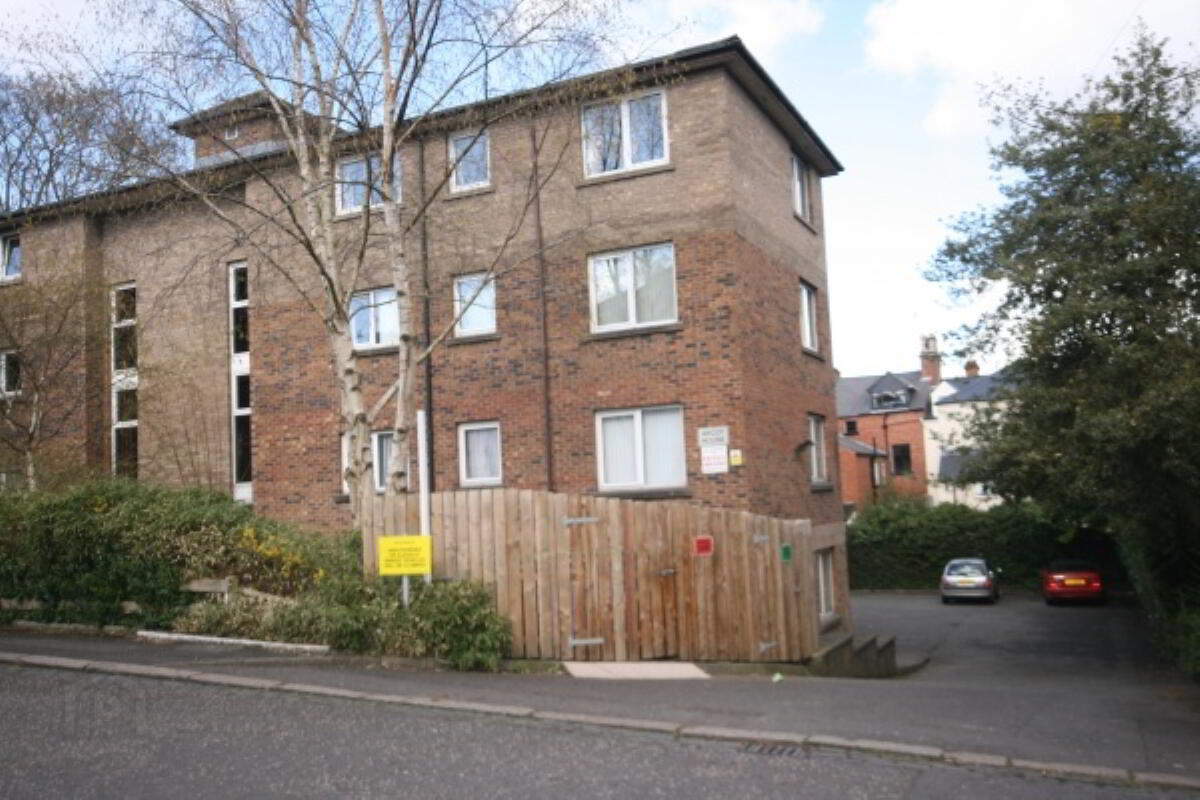 6 Ascot House 1 of 8