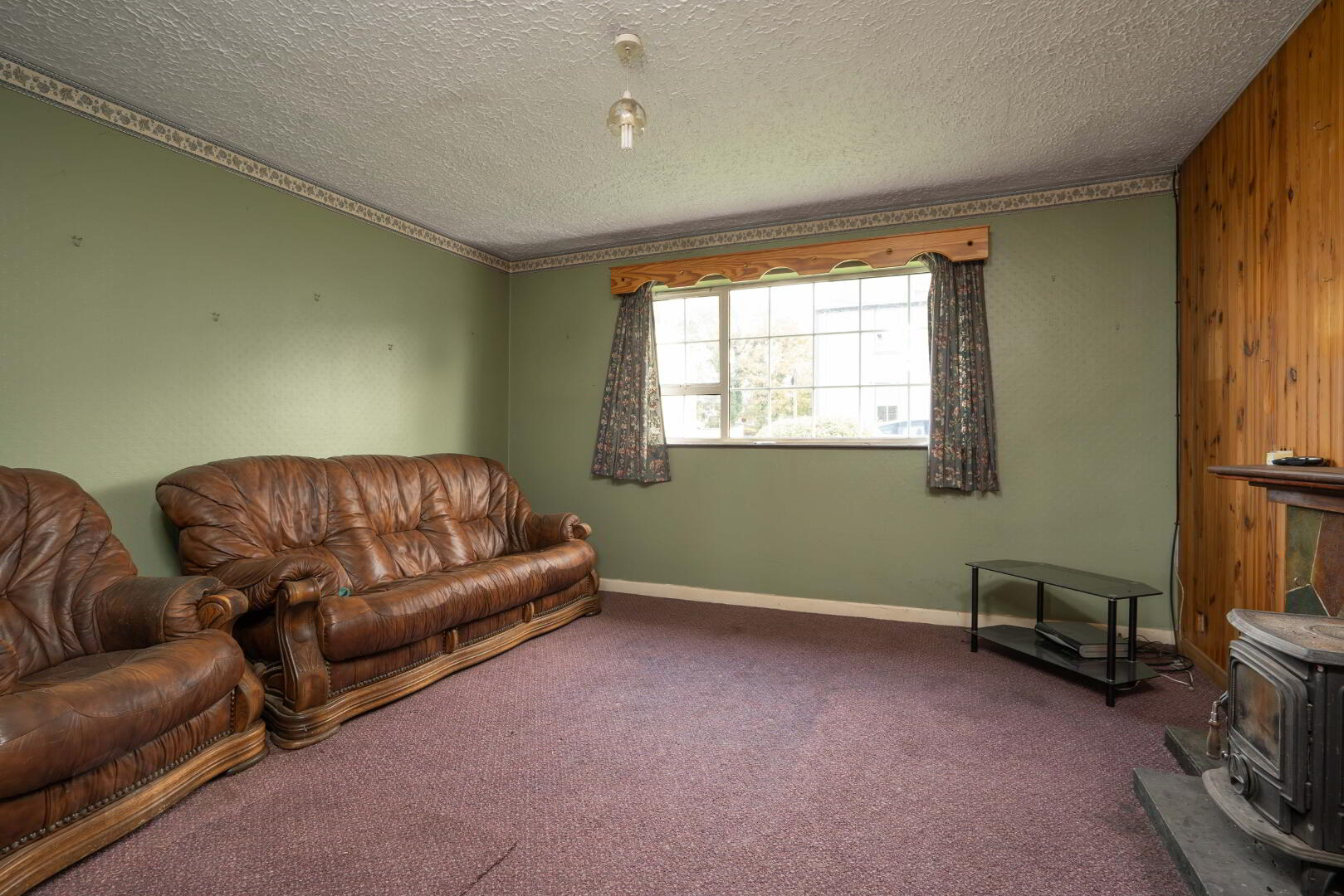 2 Rockfield Terrace 16 of 33