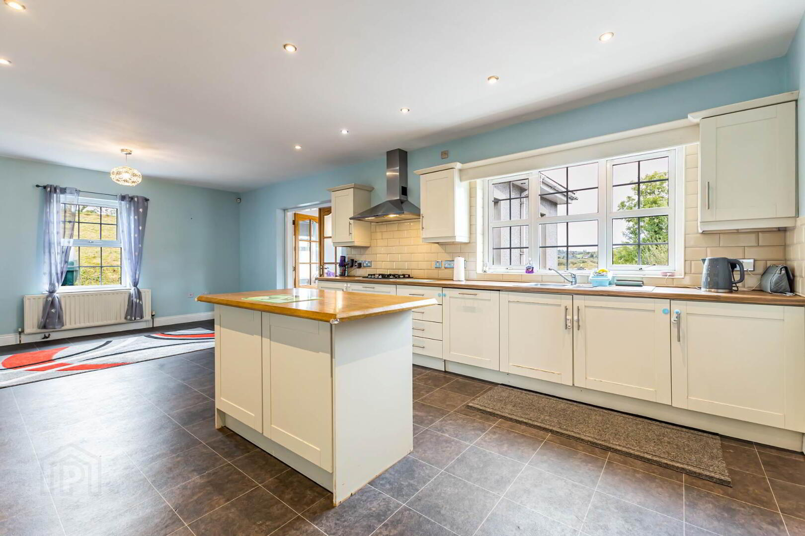 101b Crawfordstown Road 8 of 34