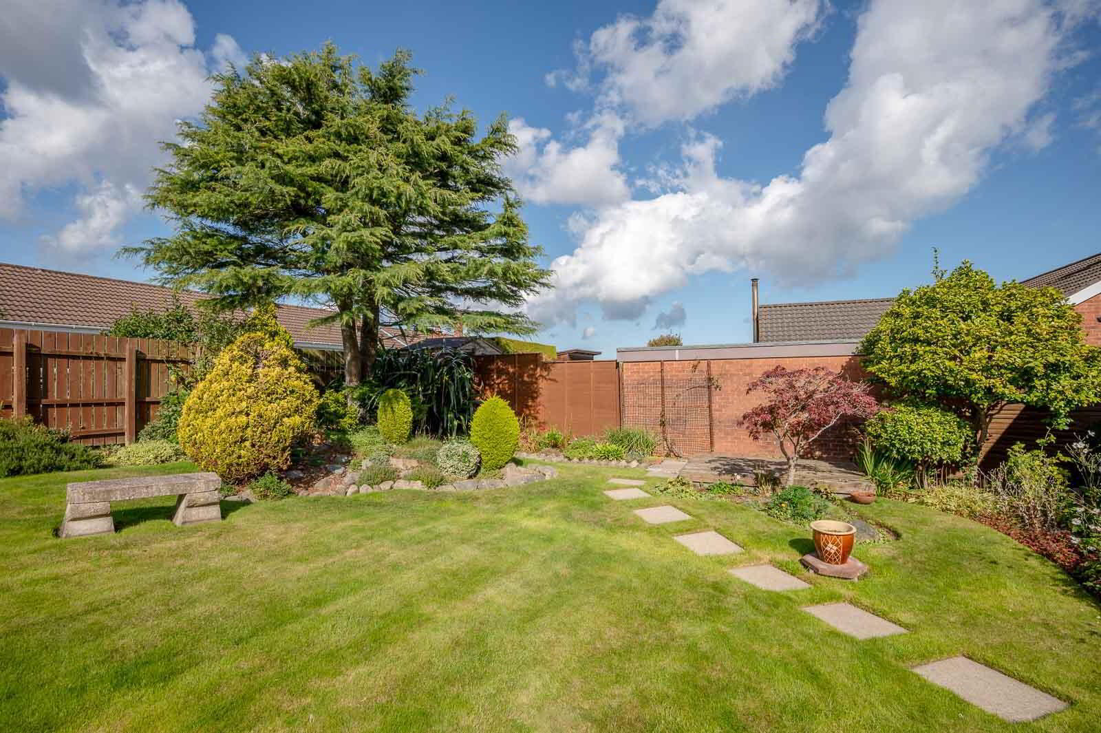 23 Onslow Gardens 20 of 22