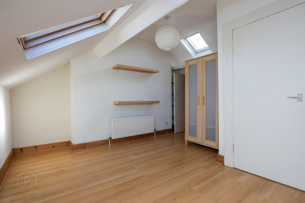 30 Fernwood Street 14 of 16