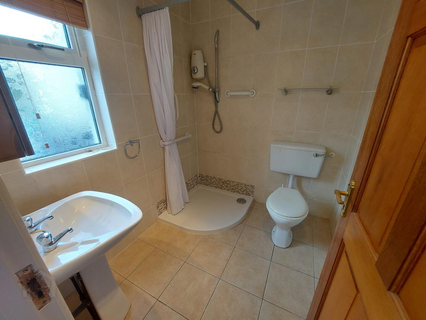 110, Sallowilly Road 8 of 18