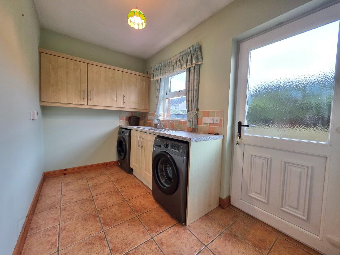 7 Knock Eden Close 18 of 37