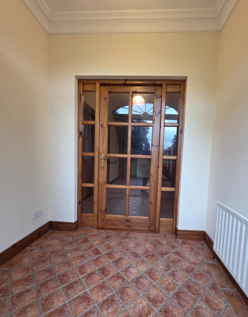'Blackthorn Cottage', 52 Vow Road 10 of 46