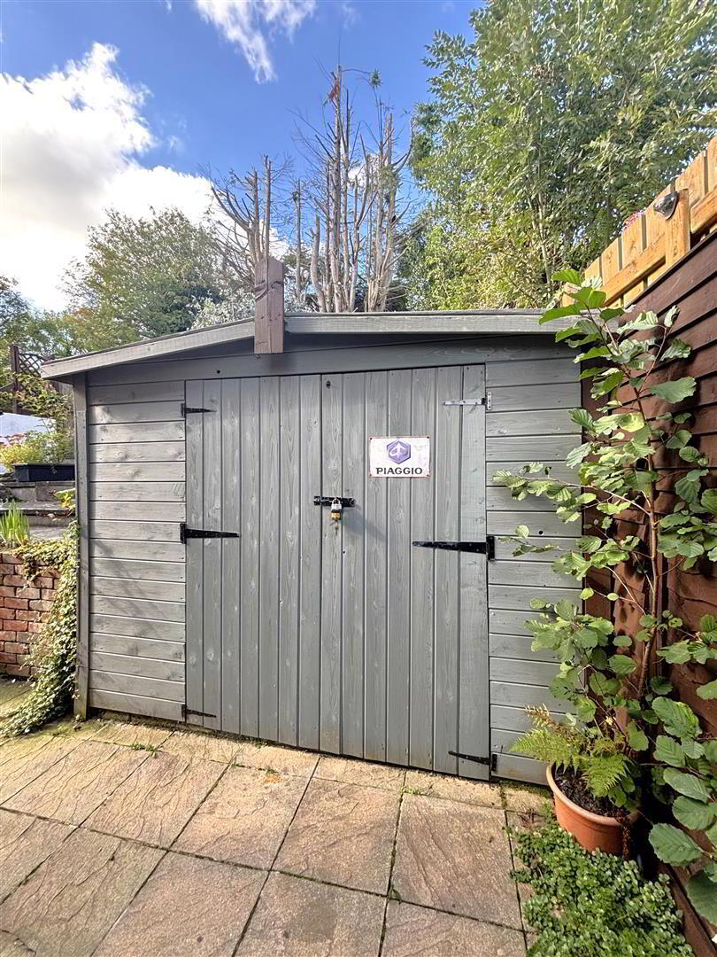 332 Ballysillan Road 25 of 25