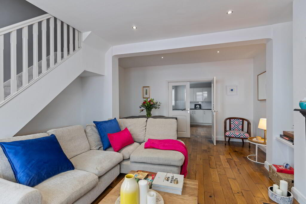 38 Moonstone Street 4 of 18
