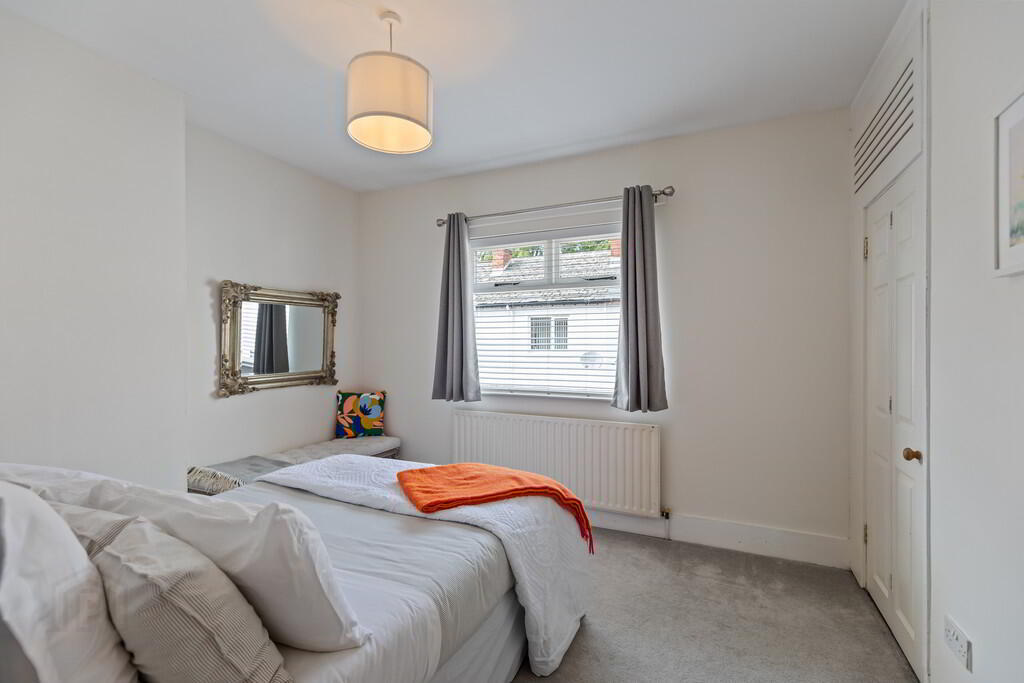38 Moonstone Street 7 of 18