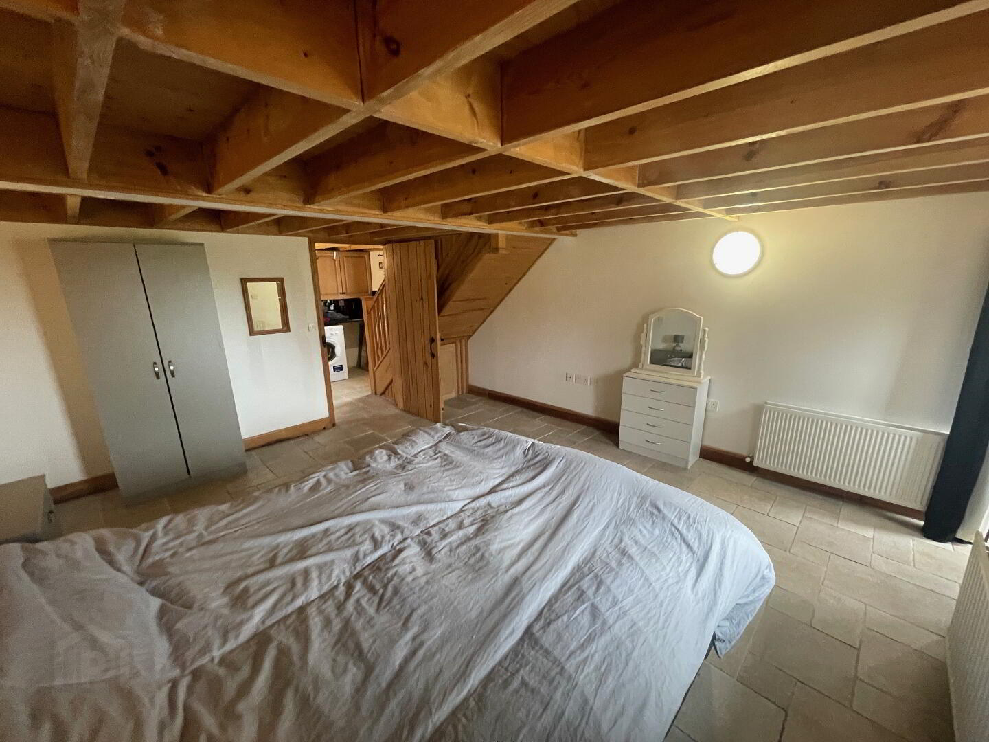 22 Barrack Hill 10 of 13