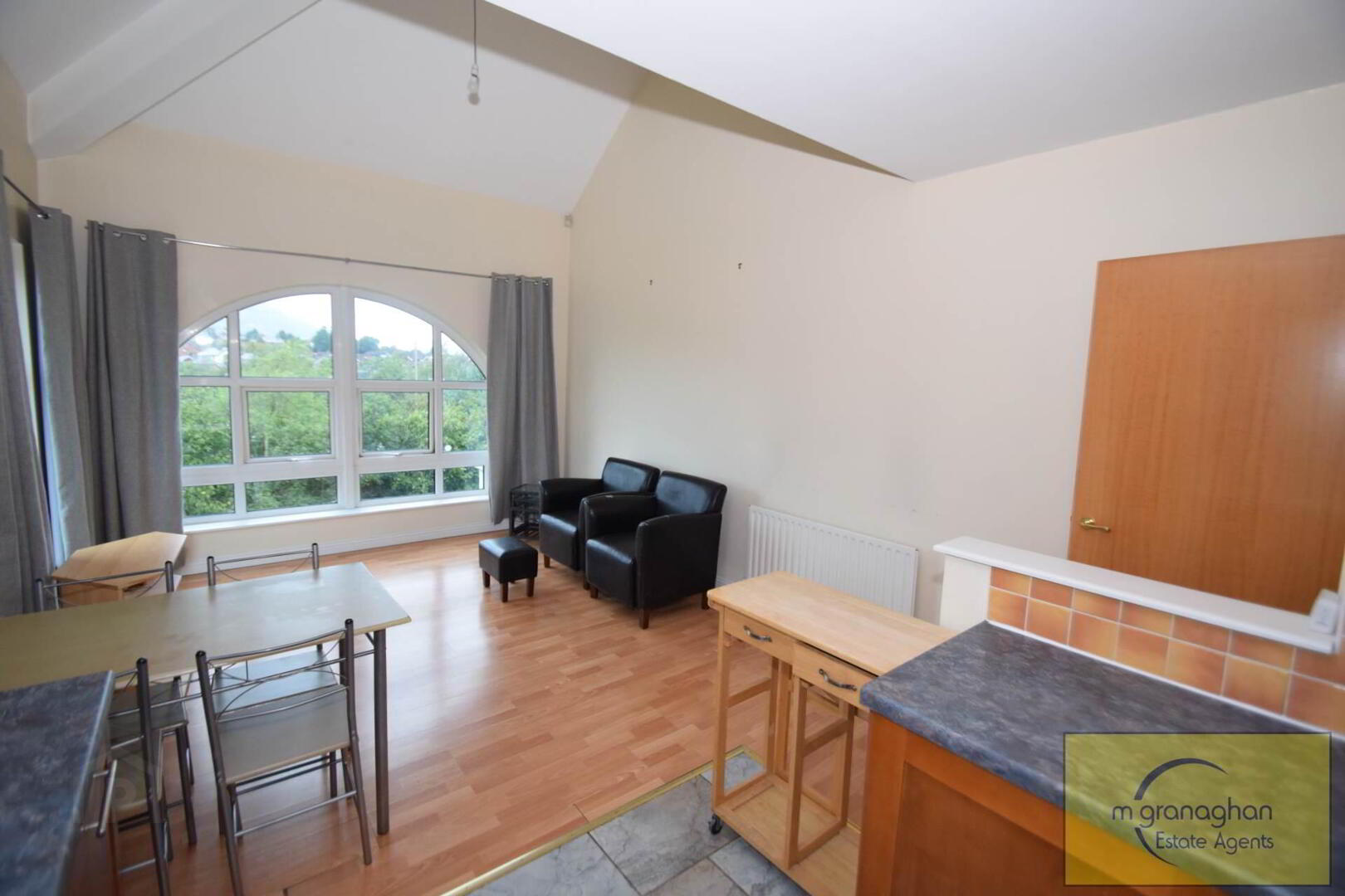 Apartment 4b Musgrave Manor 6 of 19