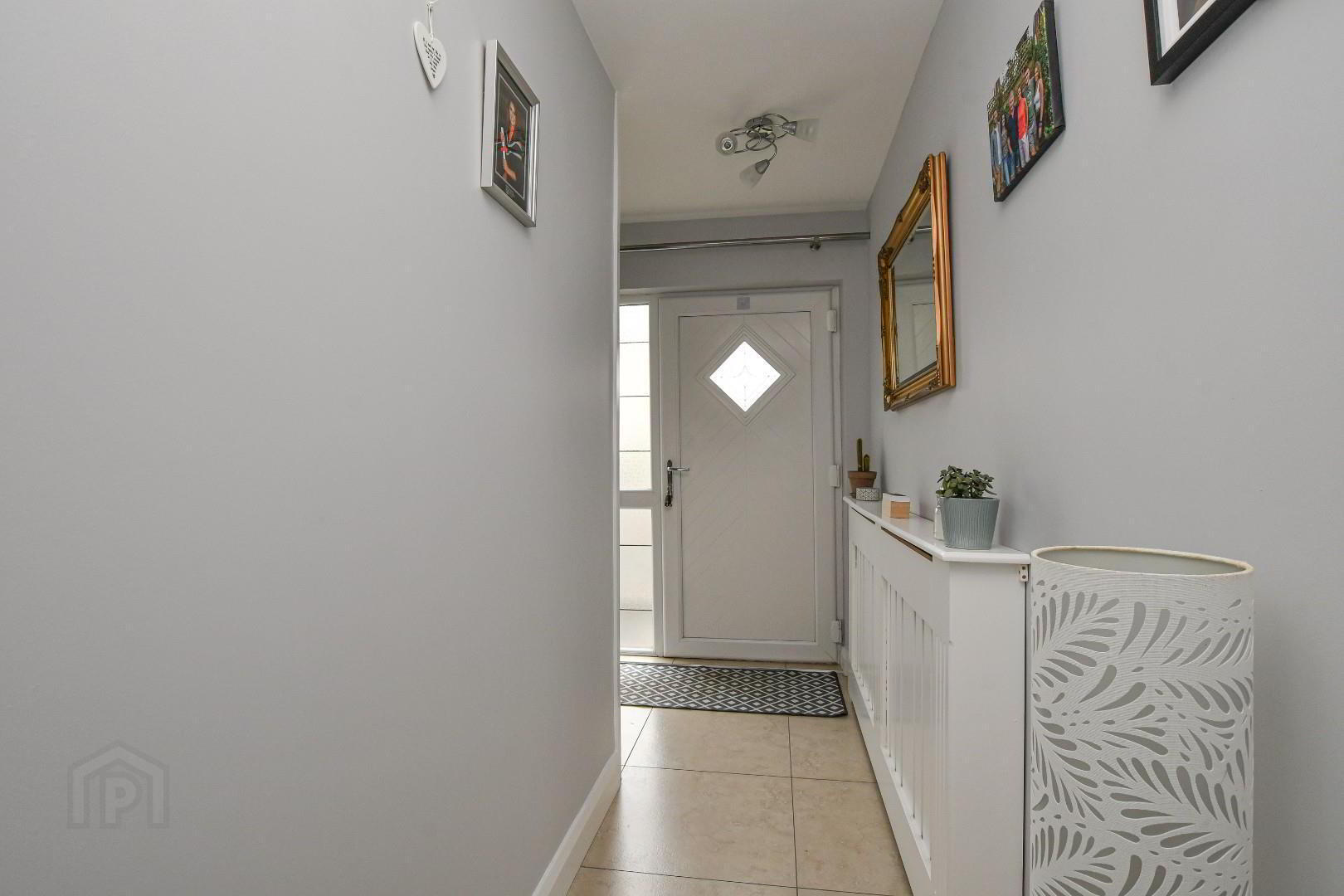 28 Coronation Crescent 4 of 29