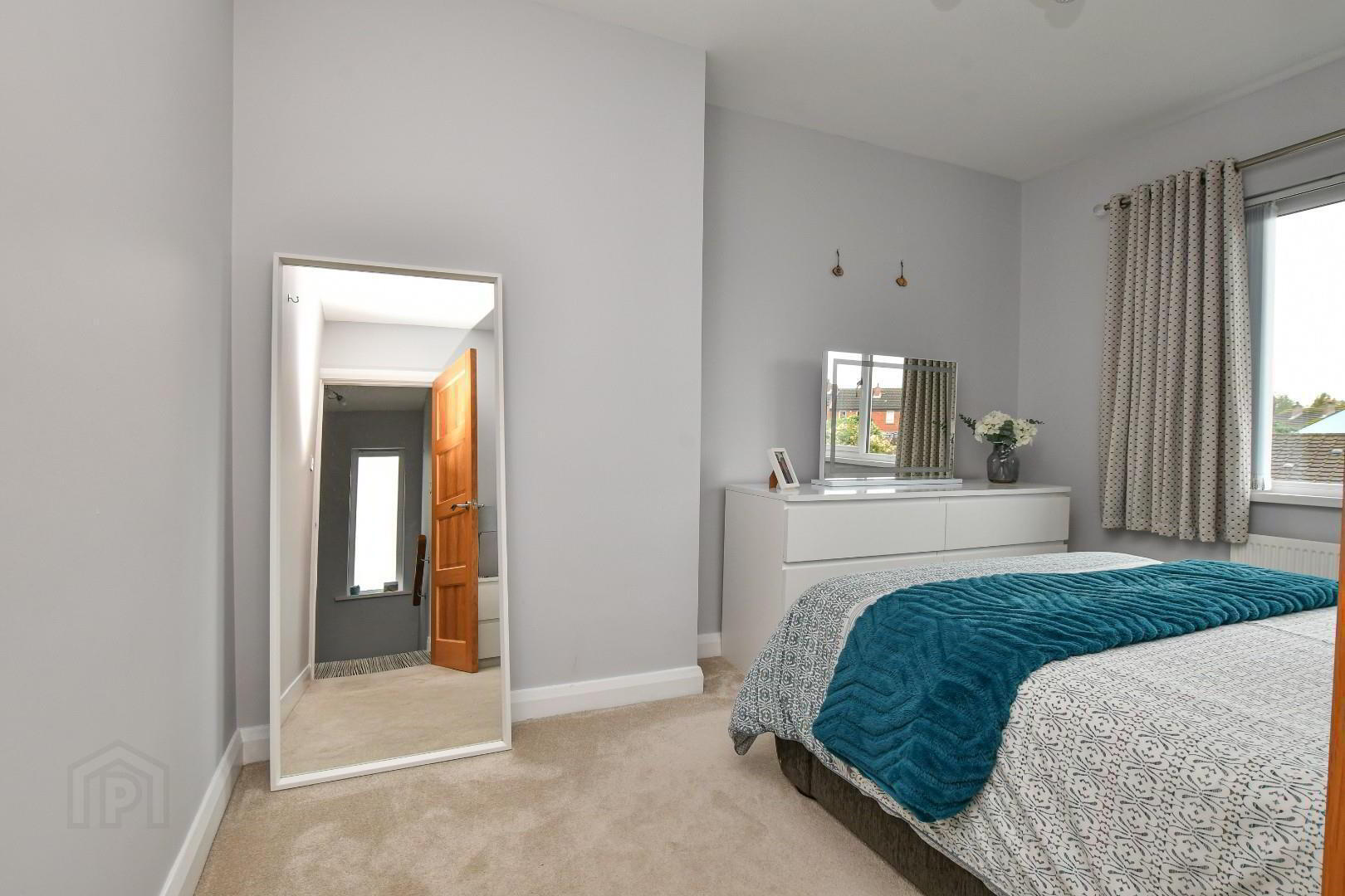 28 Coronation Crescent 15 of 29