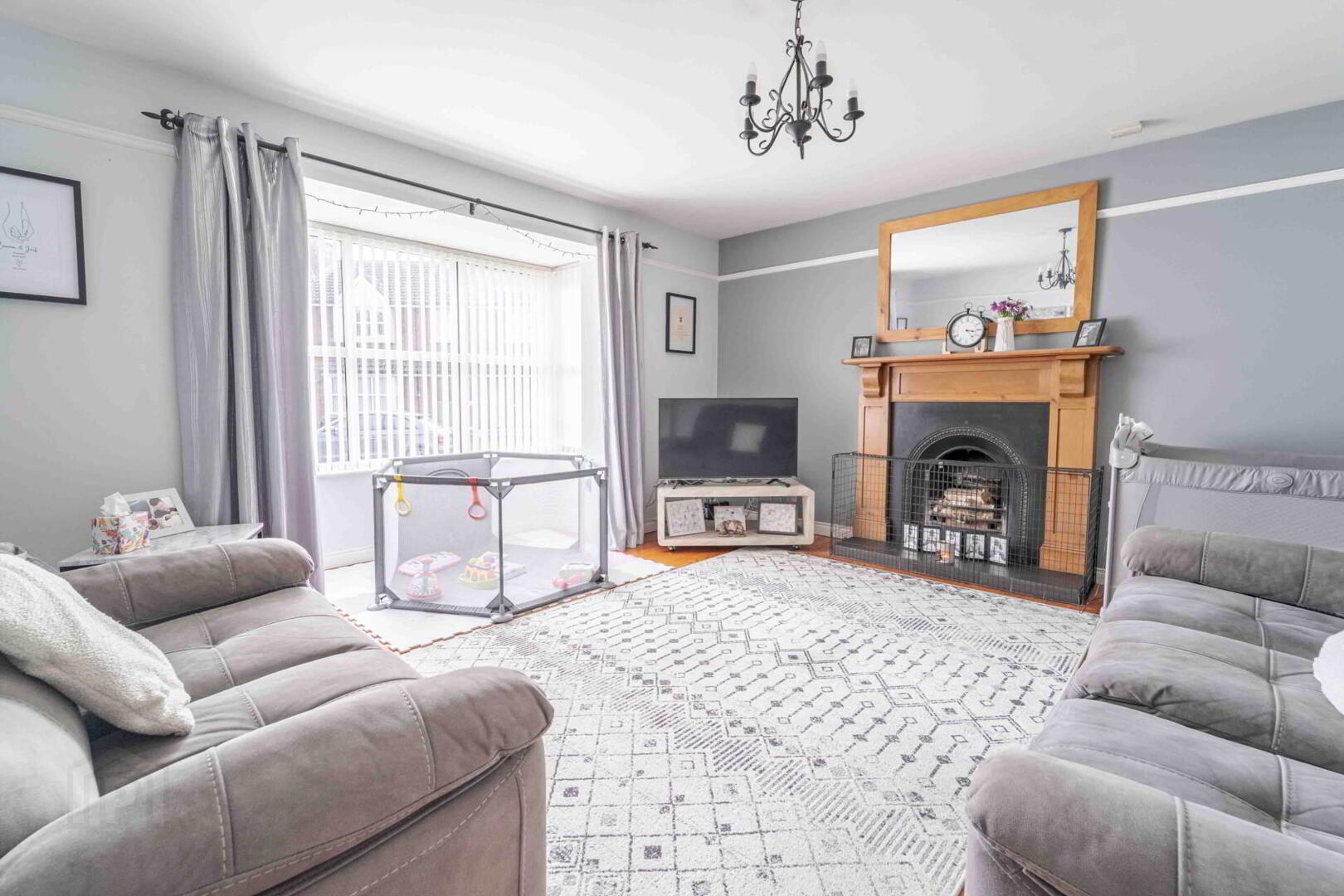 53 Knockdarragh Park 3 of 17