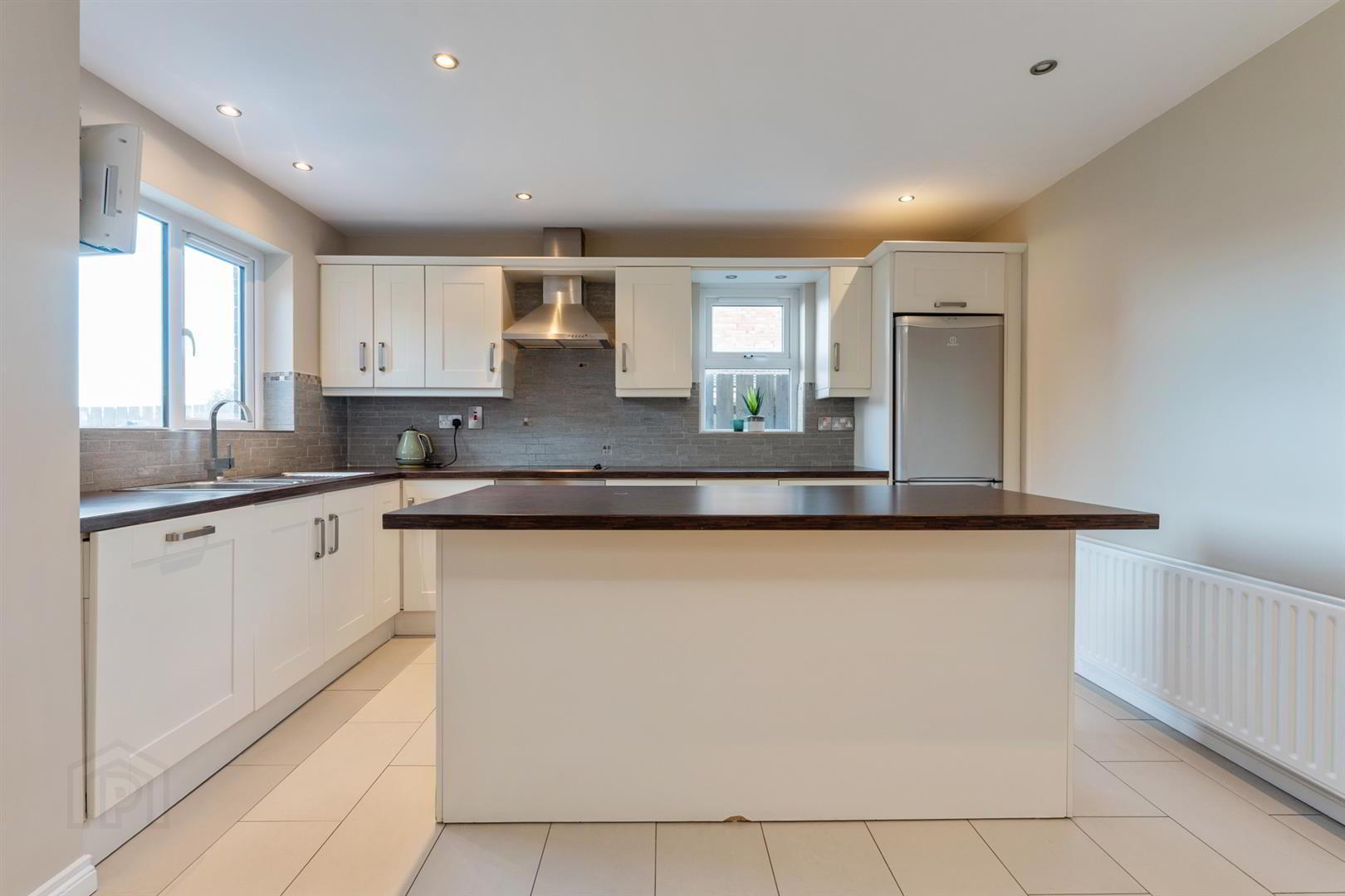 17 St. Andrews Avenue 12 of 26