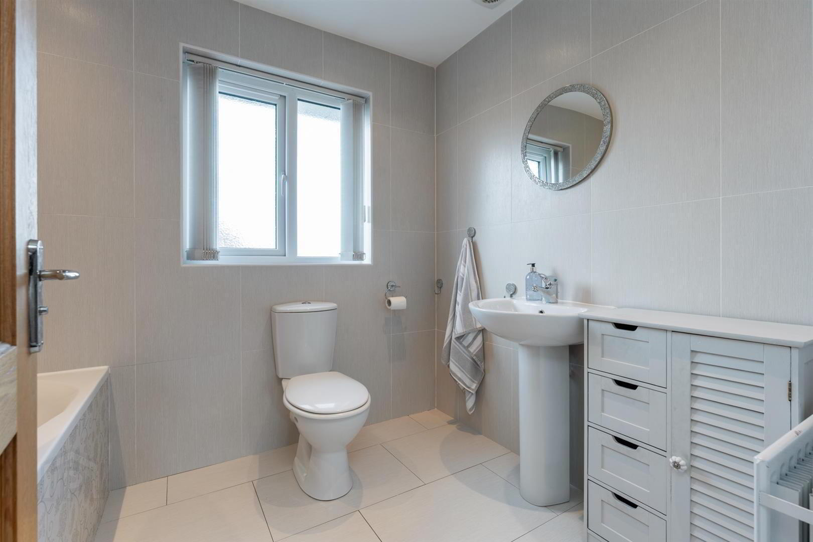 17 St. Andrews Avenue 21 of 26
