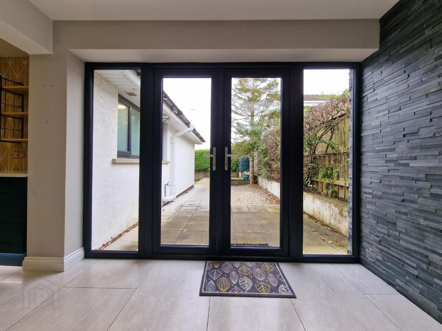6 Glenbrae 11 of 28