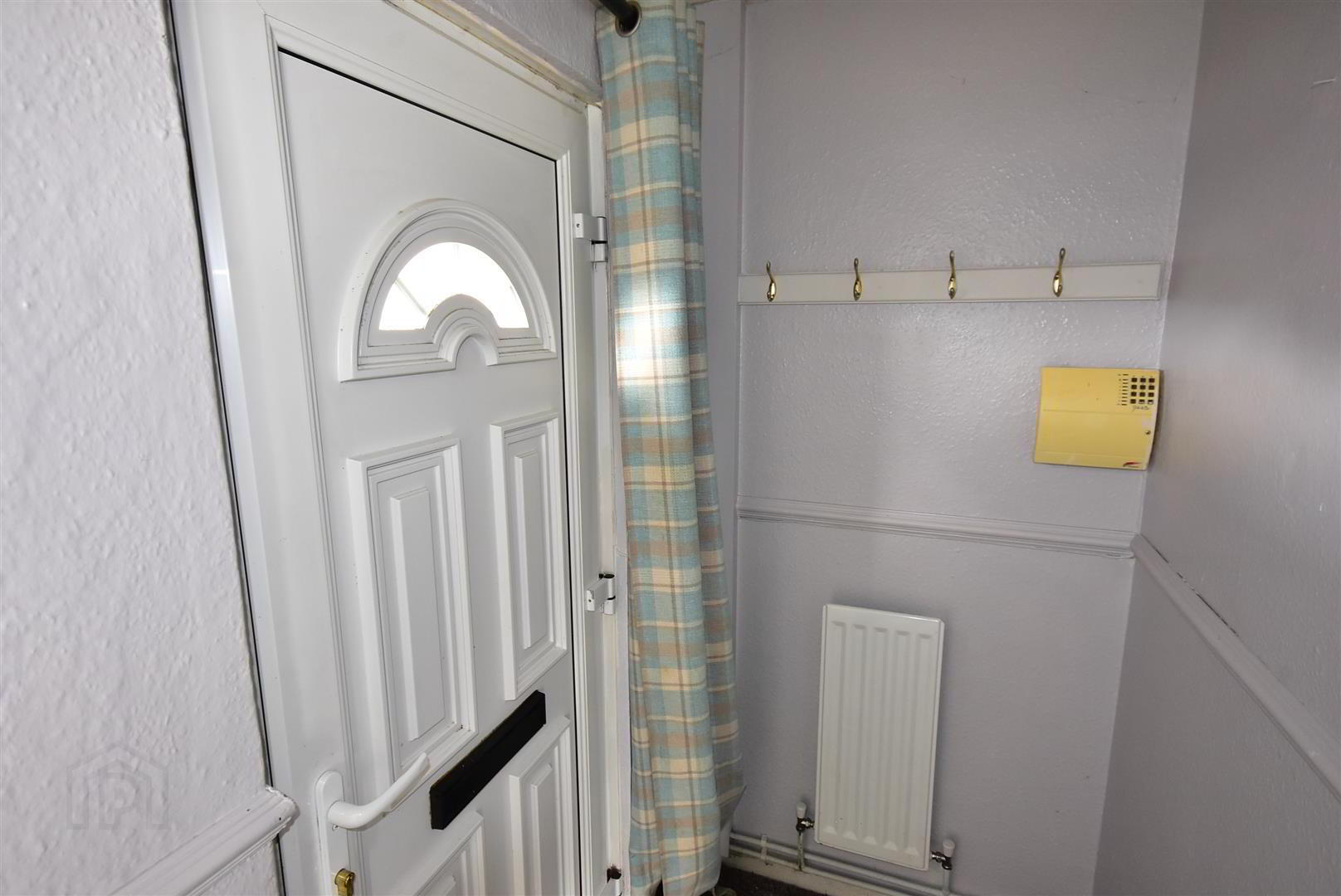 17b Greenpark Drive 6 of 21